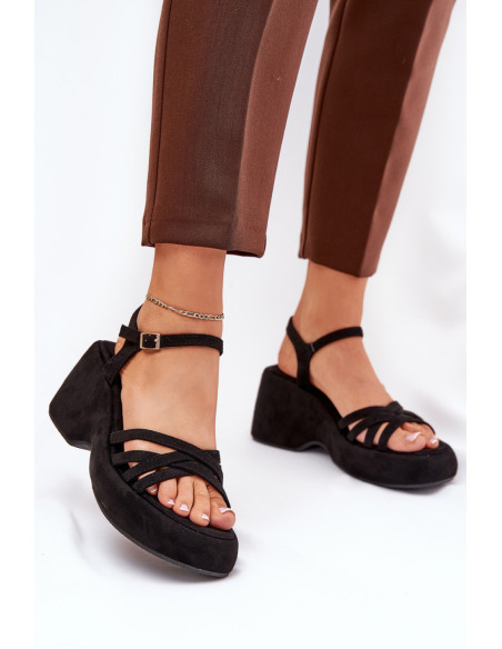 Cothurnes model 209915 Step in style