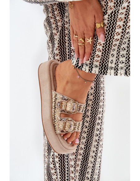 Clacquettes model 209947 Step in style