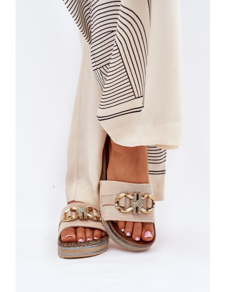 Clacquettes model 210752 Step in style