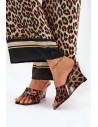 Clacquettes model 210785 Step in style