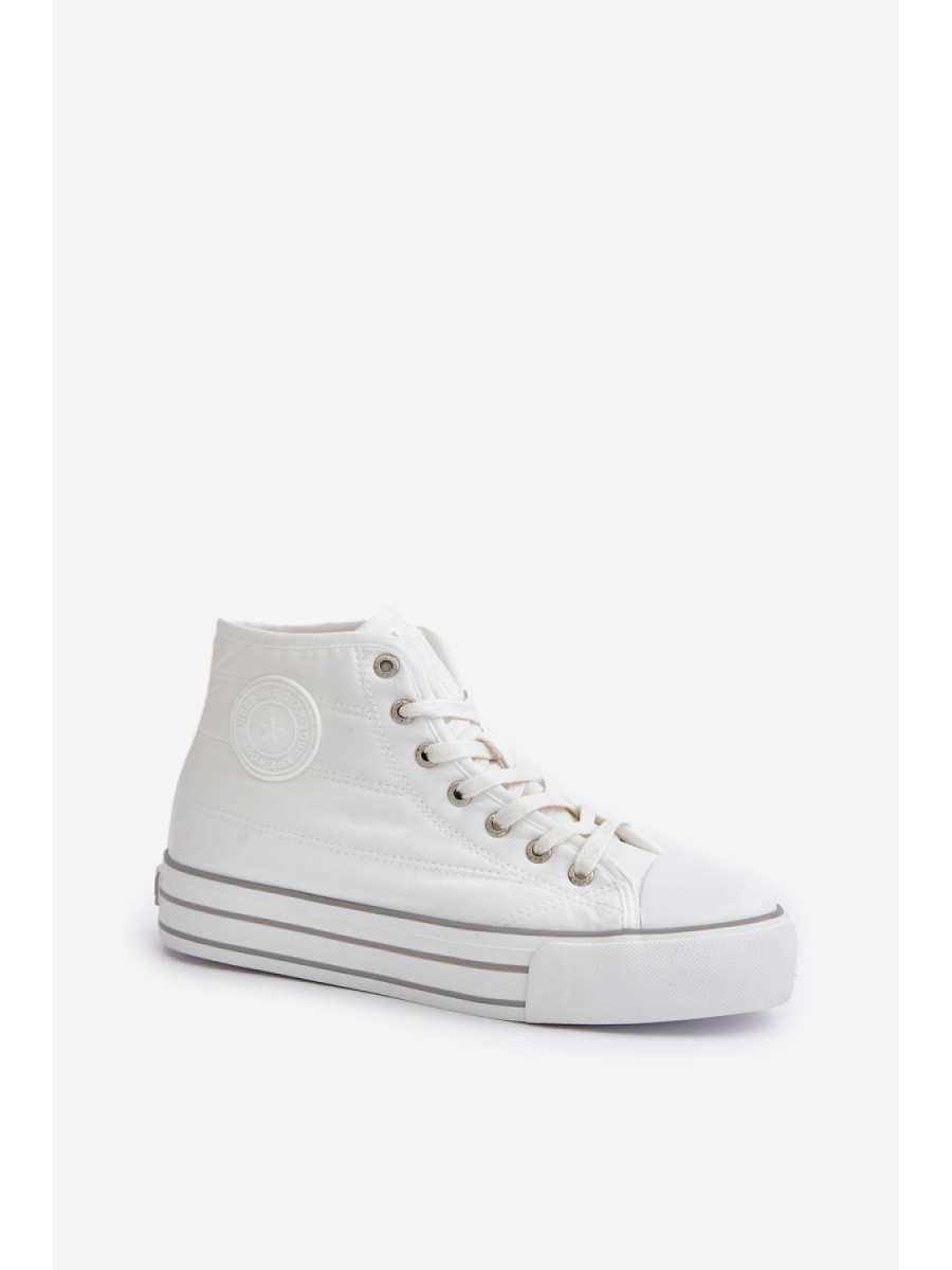 Baskets model 201921 Step in style