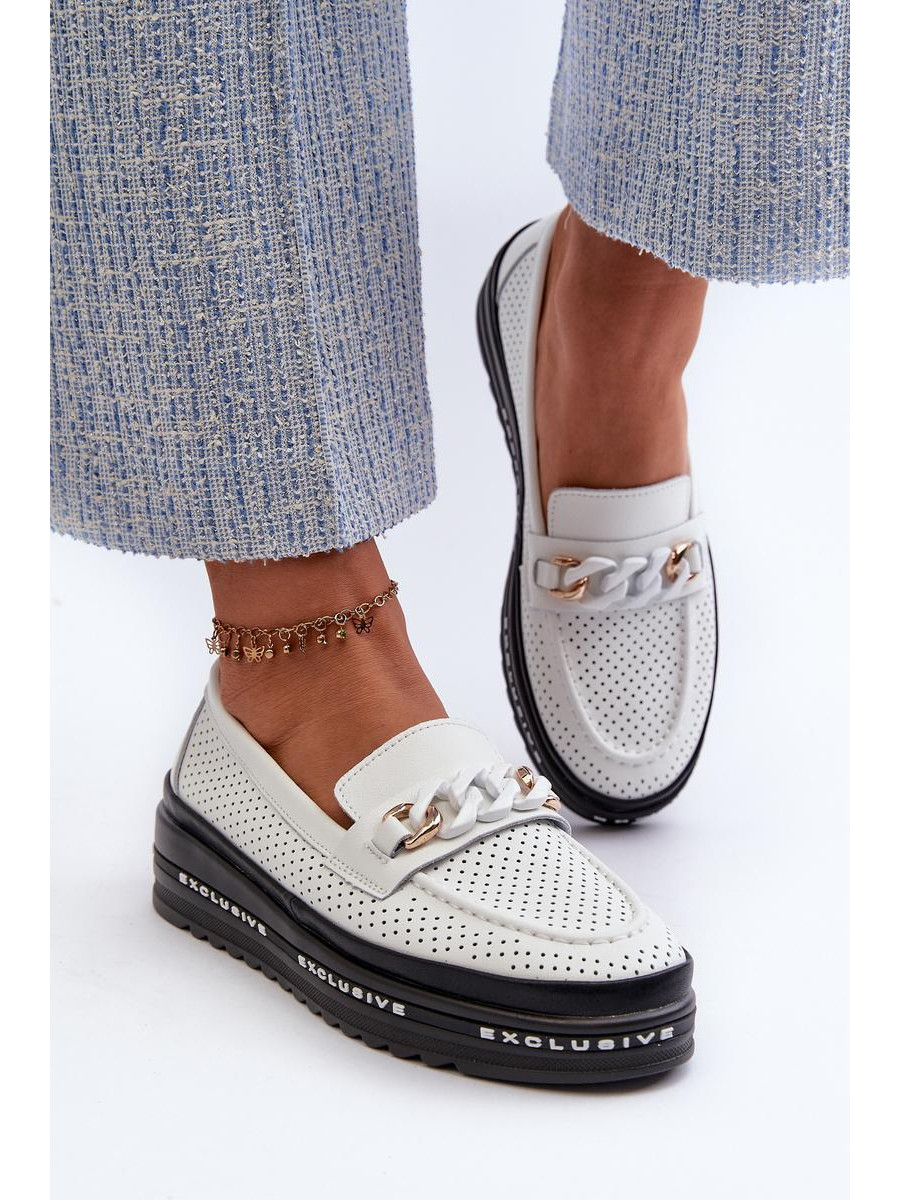 Moccasins model 197156 Step in style