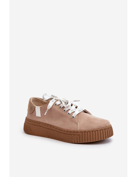 Baskets model 197885 Step in style