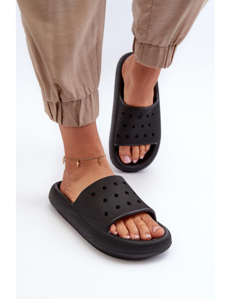 Clacquettes model 198174 Step in style