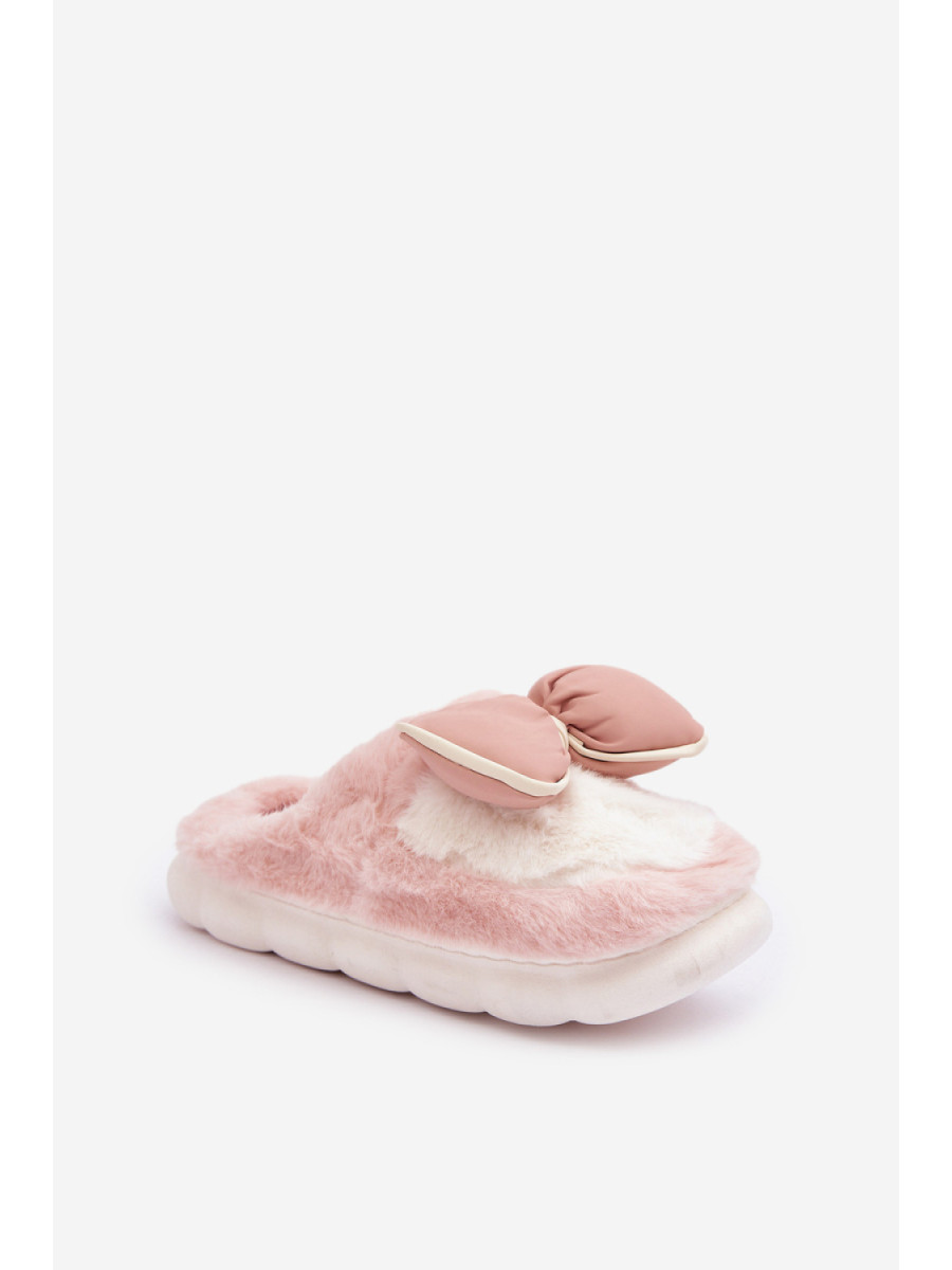Pantoufles model 204944 Step in style
