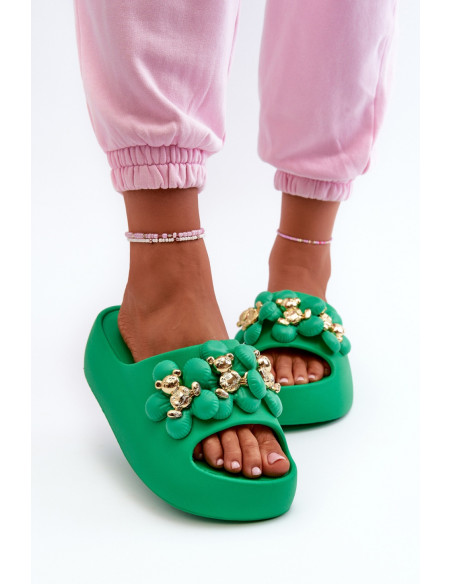 Clacquettes model 198599 Step in style