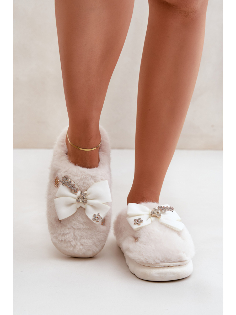 Pantoufles model 204960 Step in style