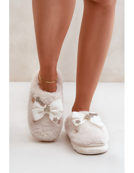 Pantoufles model 204960 Step in style