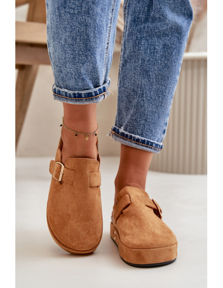 Pantoufles model 200123 Step in style