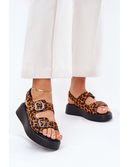 Cothurnes model 209884 Step in style