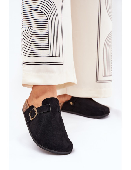 Clacquettes model 210769 Step in style