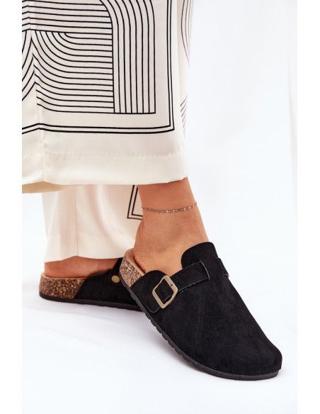 Clacquettes model 210769 Step in style
