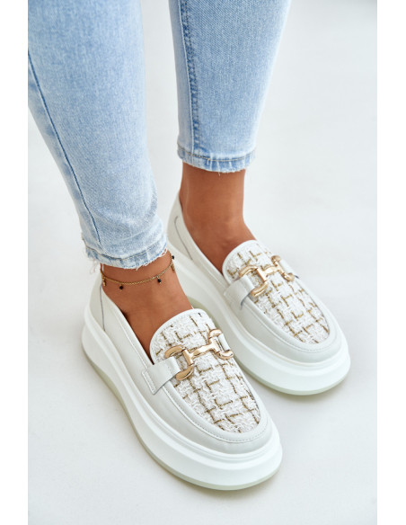 Moccasins model 201730 Step in style
