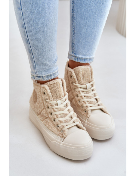 Baskets model 201922 Step in style