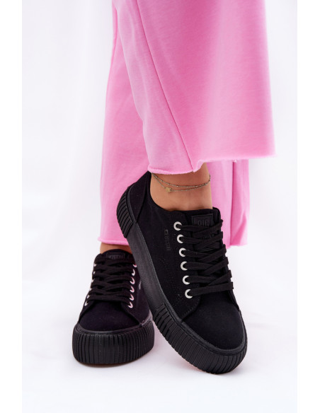 Baskets model 211357 Step in style