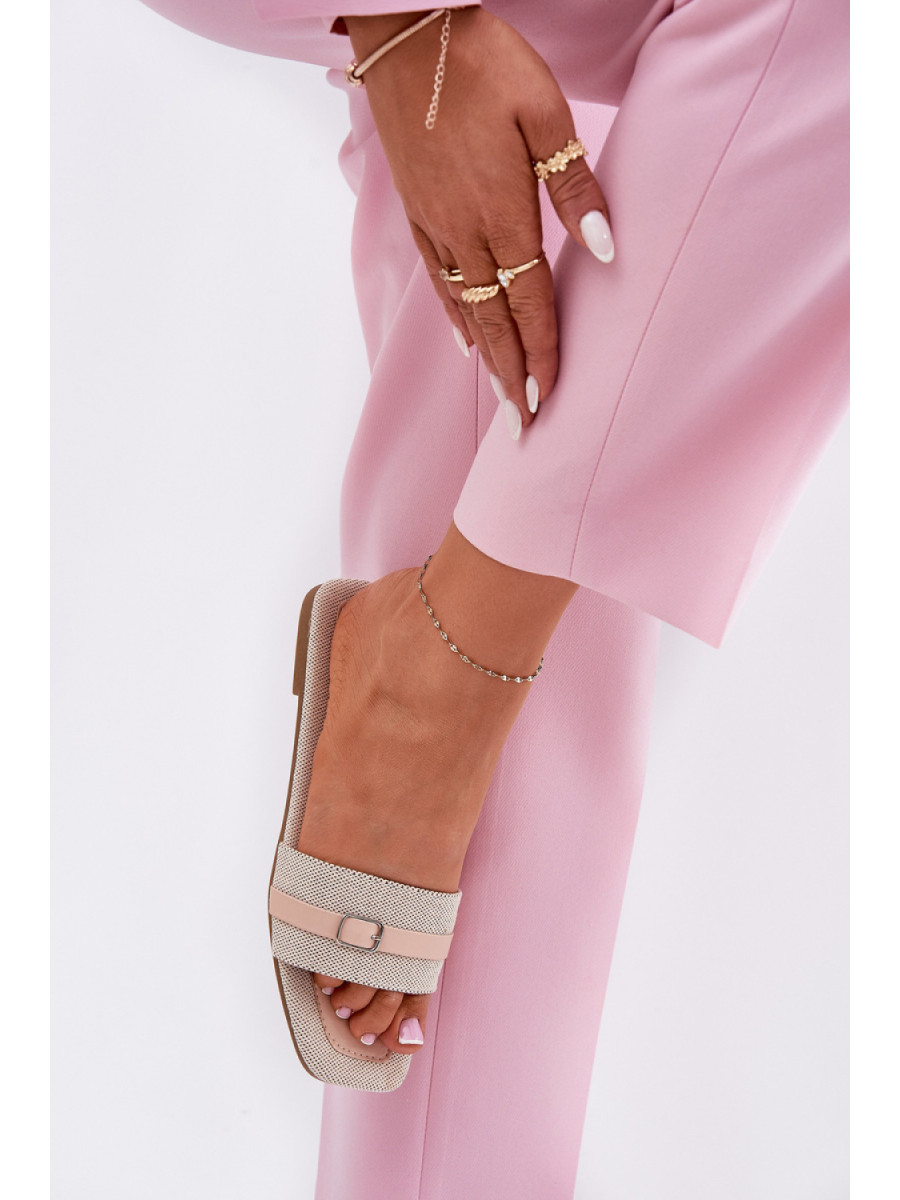 Clacquettes model 211699 Step in style