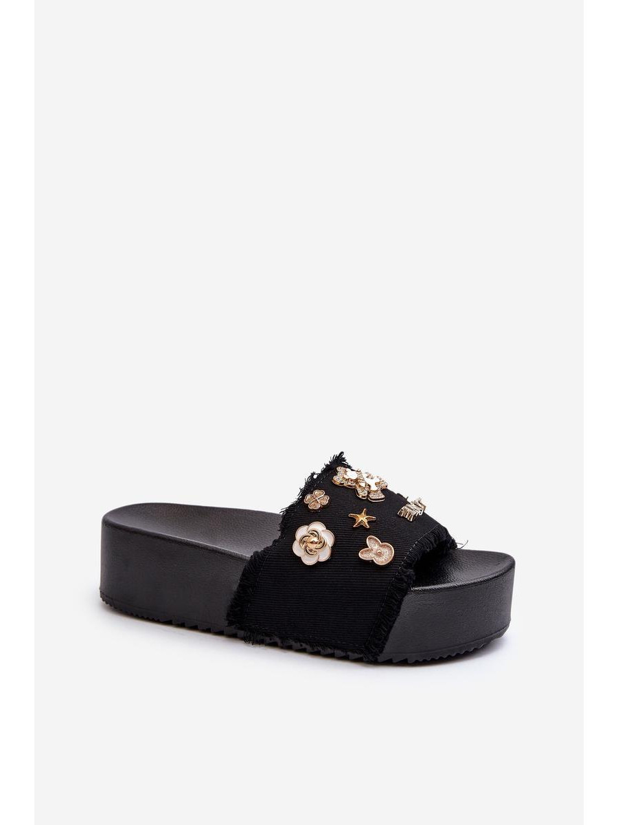 Clacquettes model 196952 Step in style