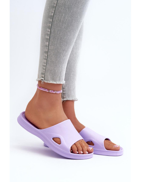 Clacquettes model 198179 Step in style