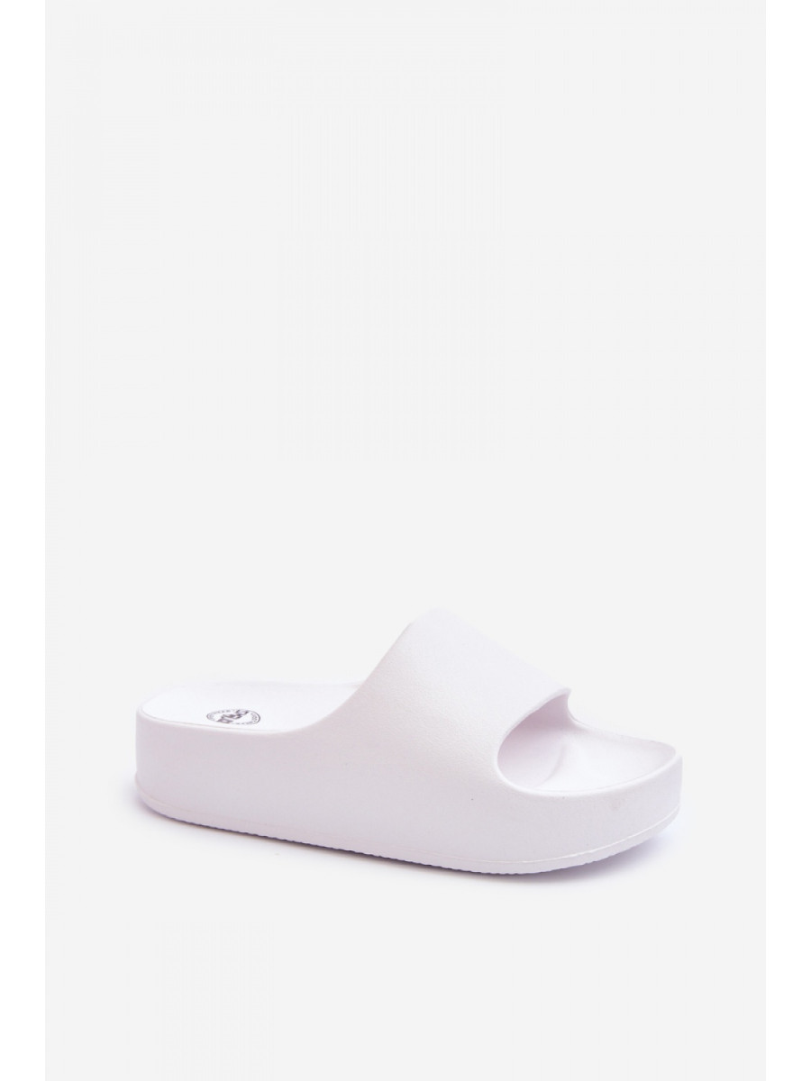 Clacquettes model 198279 Step in style