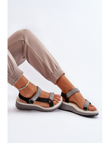 Cothurnes model 198803 Step in style
