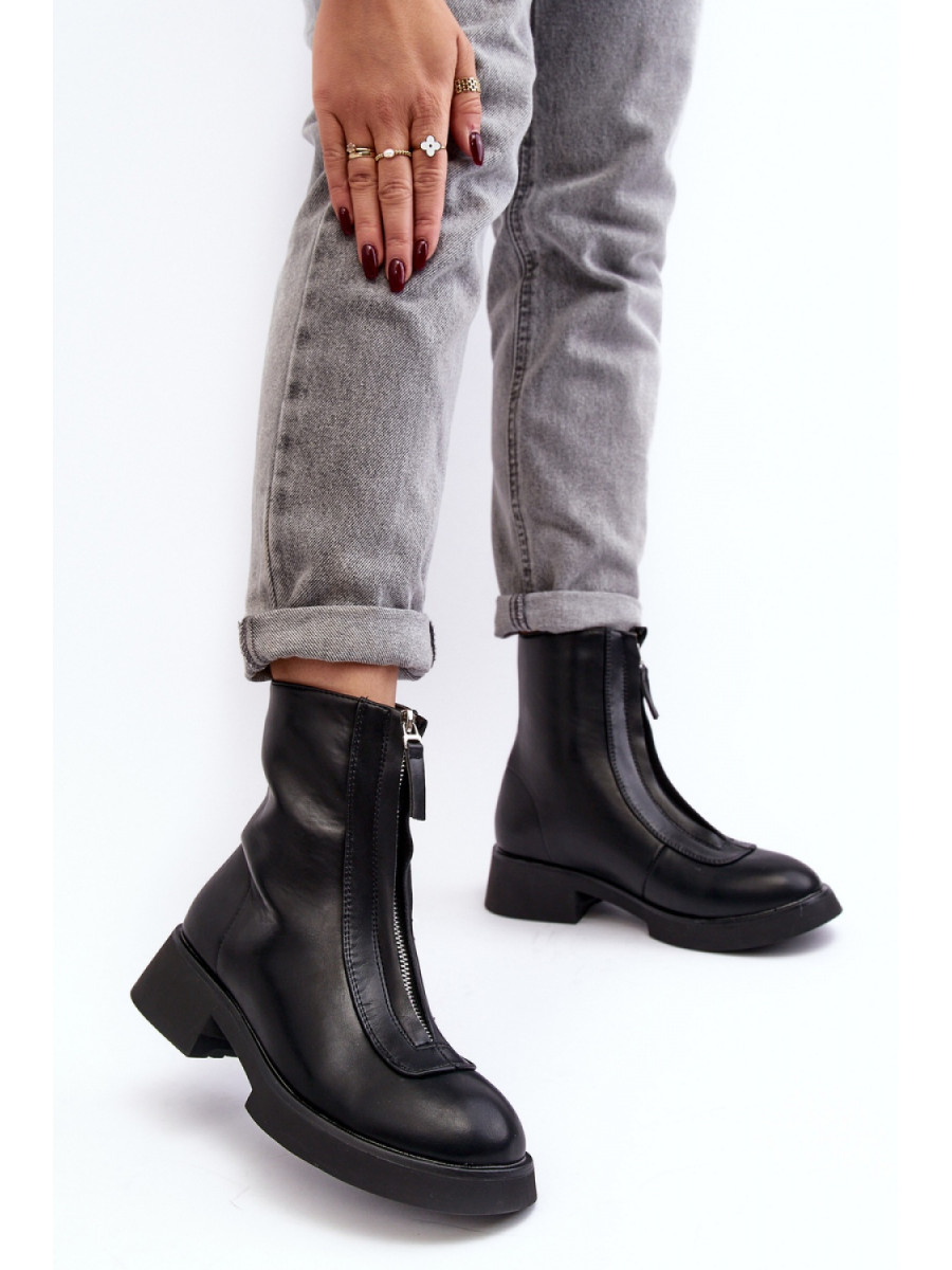 Bottes model 190522 Step in style