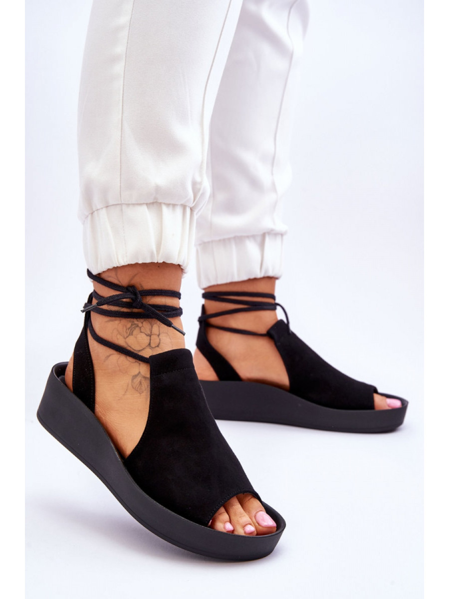 Cothurnes model 181760 Step in style