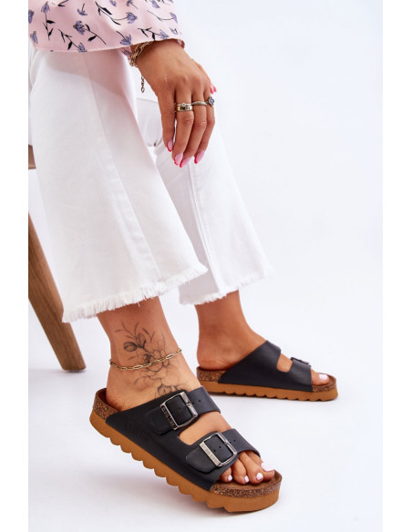 Clacquettes model 182380 Step in style