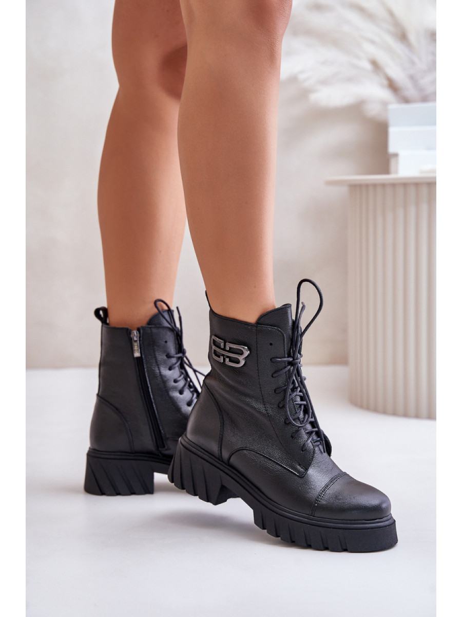 Bootie model 201179 Step in style