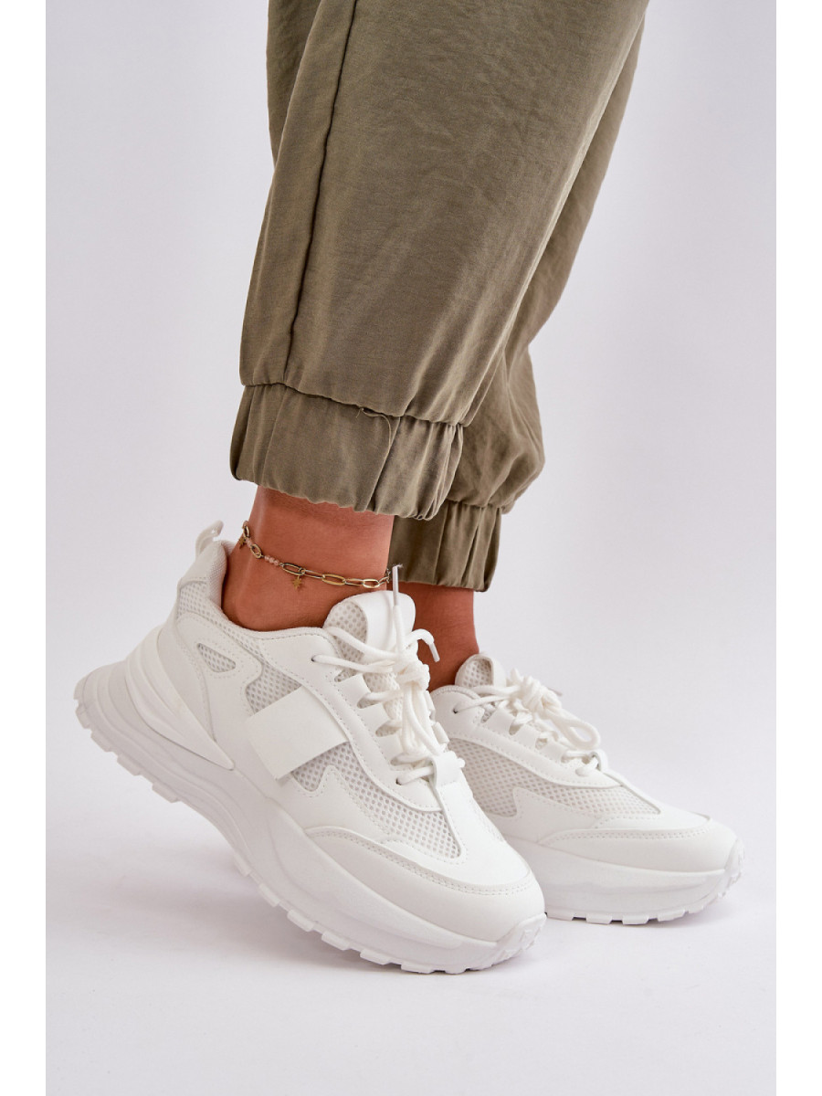 Chaussures de sport model 201713 Step in style