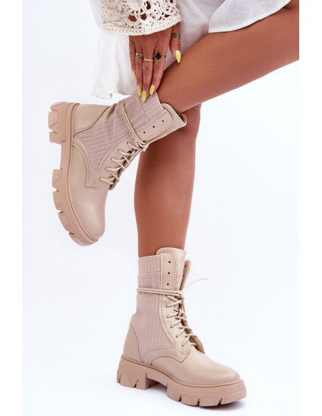 Bootie model 184001 Step in style