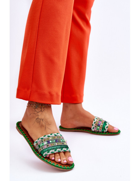 Clacquettes model 178444 Step in style