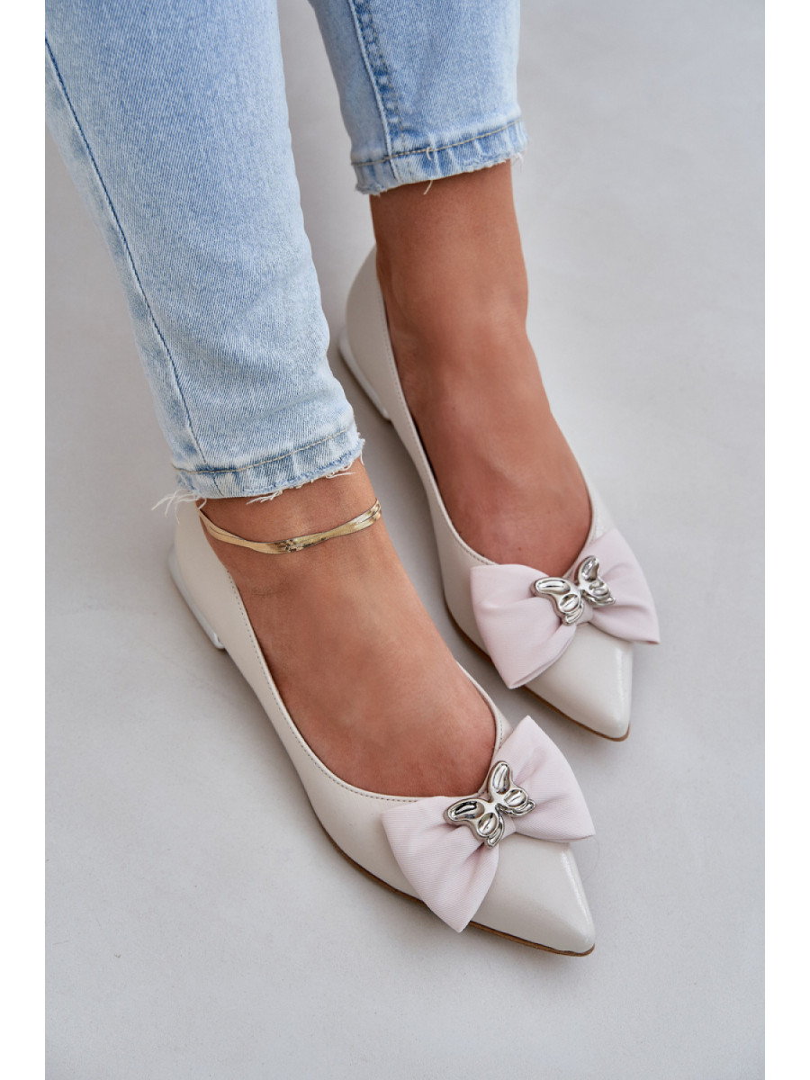 Ballerine model 208448 Step in style