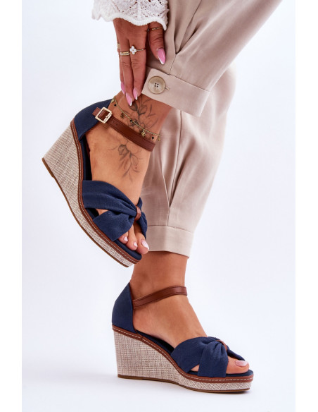 Cothurnes model 179859 Step in style