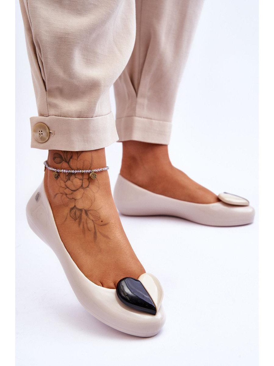 Ballerine model 197600 Step in style