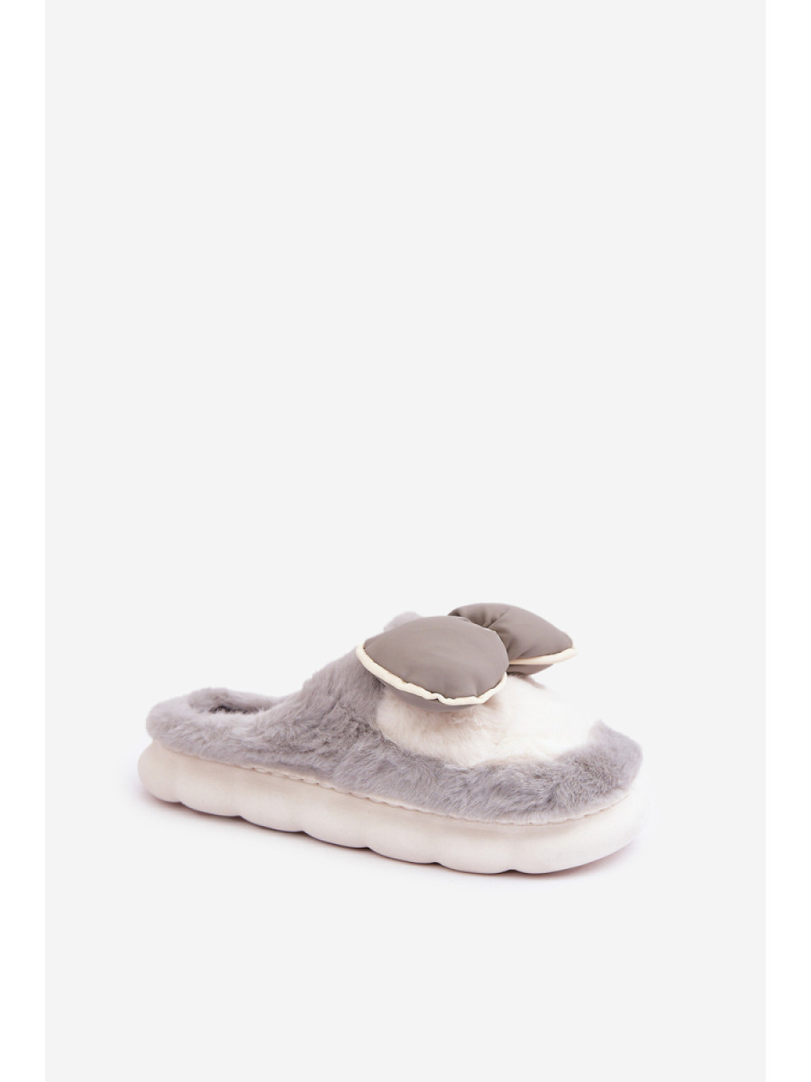 Pantoufles model 204946 Step in style
