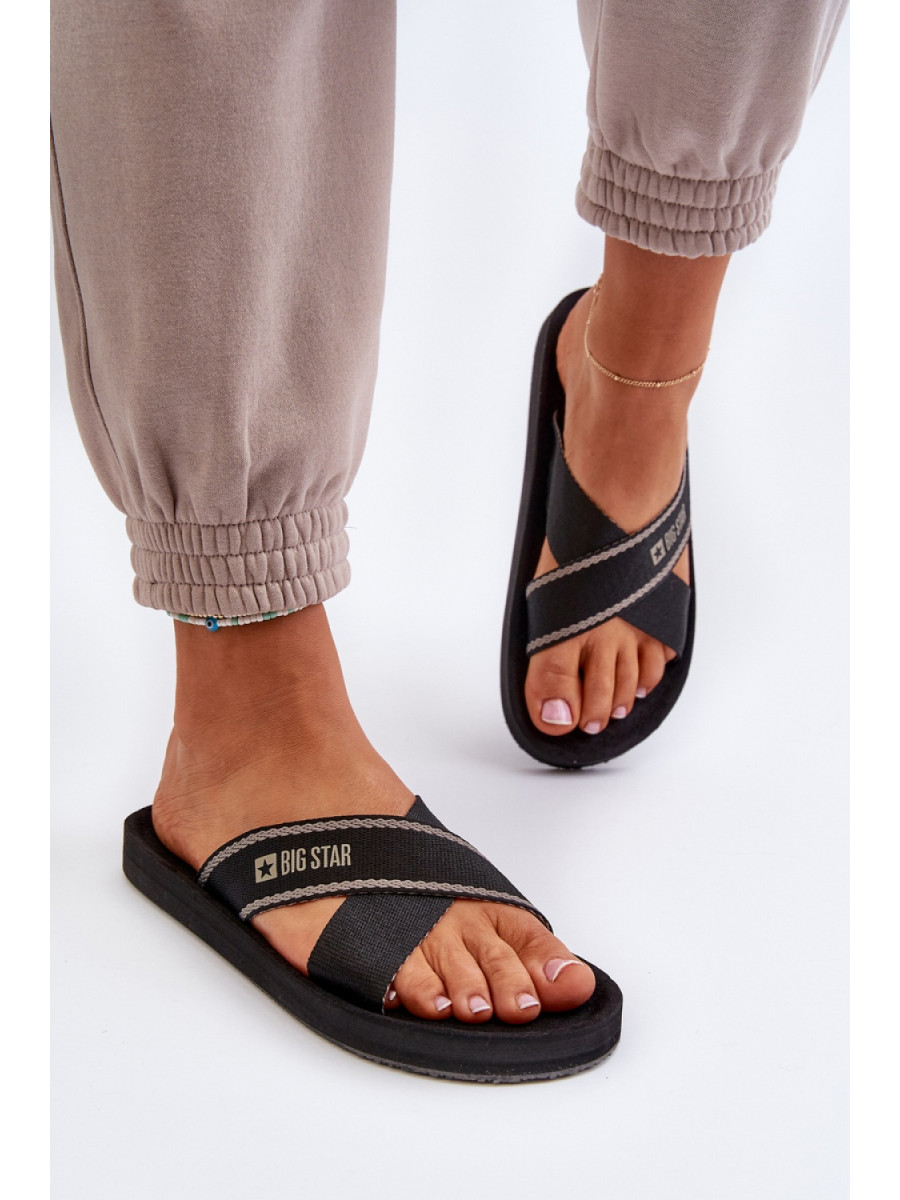 Clacquettes model 198804 Step in style