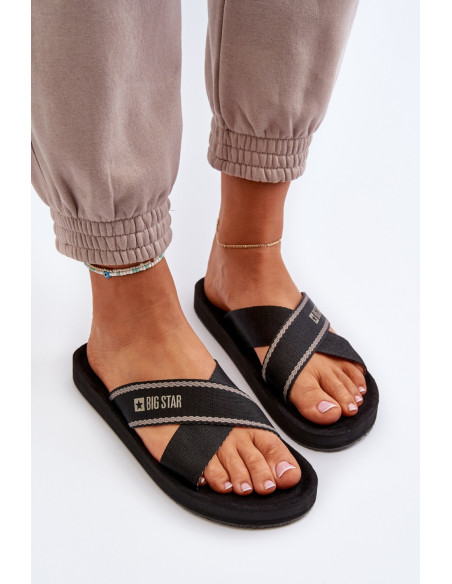 Clacquettes model 198804 Step in style