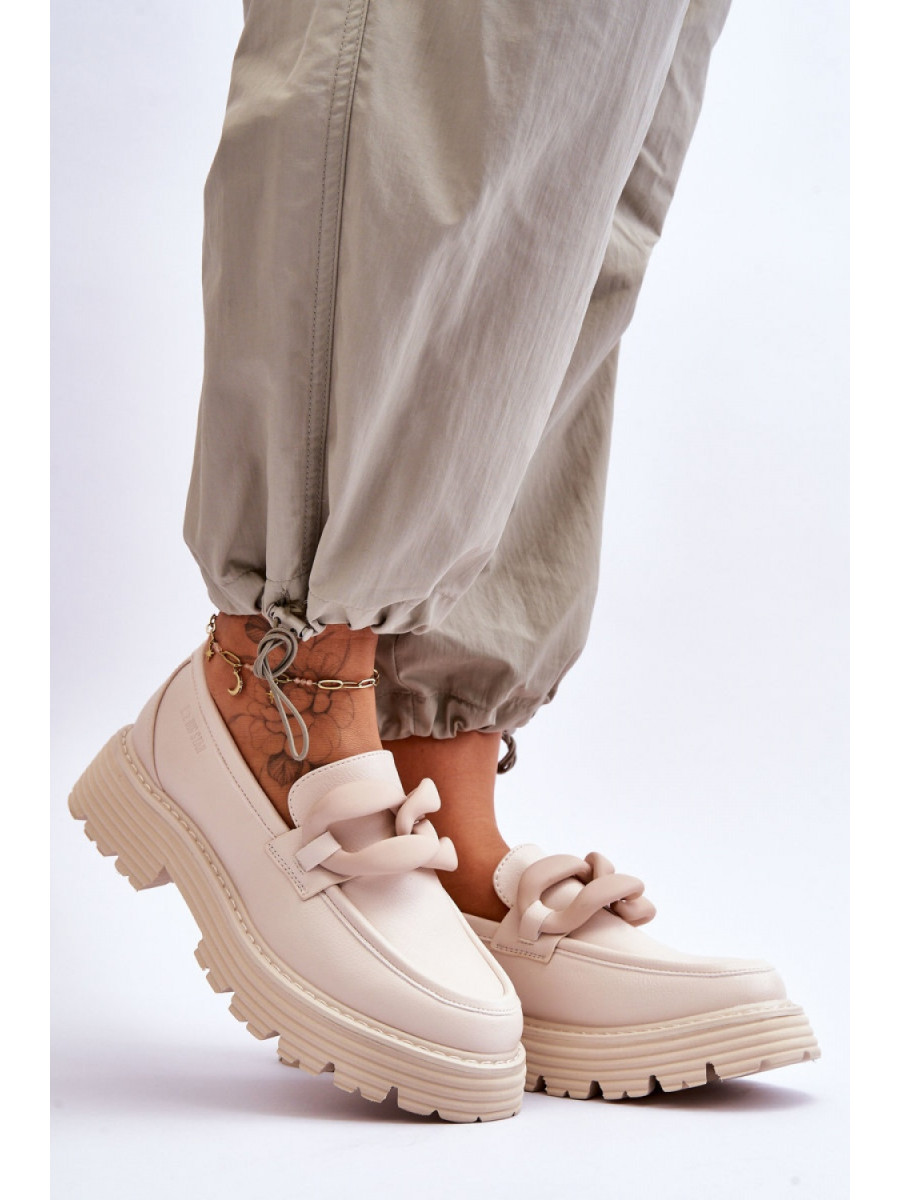 Moccasins model 190182 Step in style