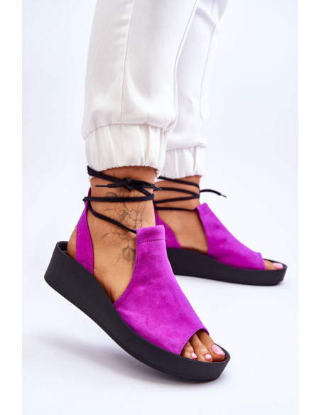 Cothurnes model 181762 Step in style