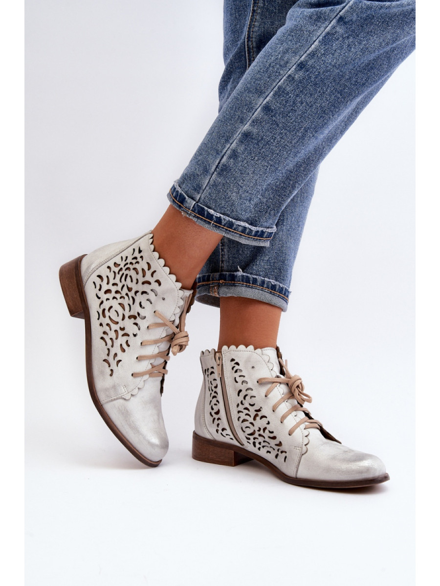 Bottes model 191868 Step in style