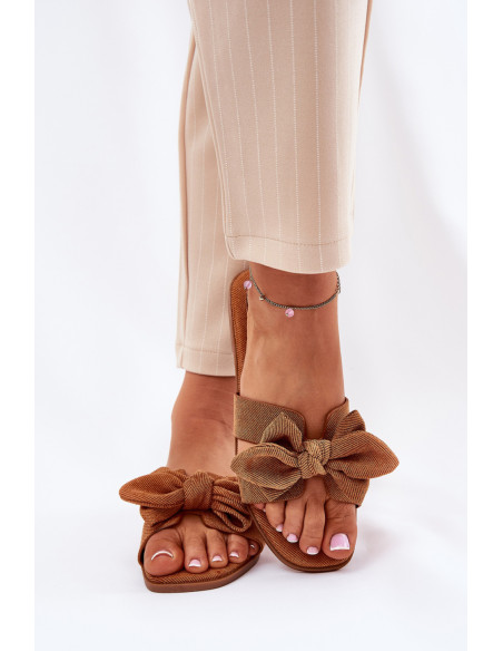 Clacquettes model 209934 Step in style