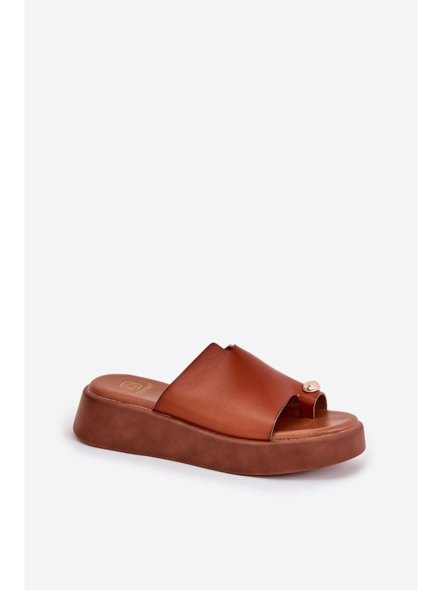 Clacquettes model 209950 Step in style
