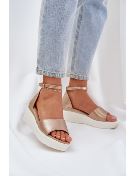 Cothurnes model 210149 Step in style