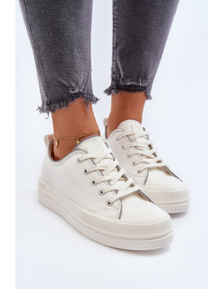 Baskets model 193529 Step in style