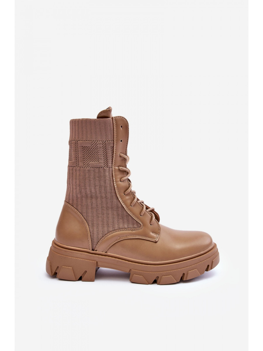 Bootie model 184002 Step in style