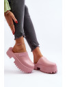 Clacquettes model 194119 Step in style