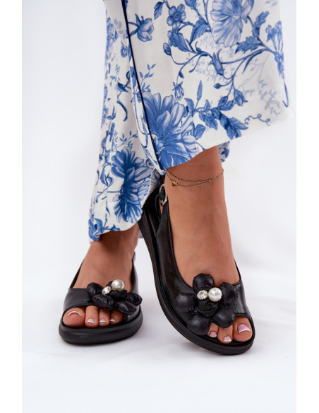 Cothurnes model 211359 Step in style