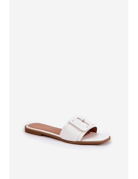 Clacquettes model 211701 Step in style