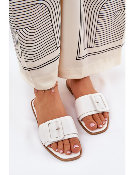 Clacquettes model 211701 Step in style
