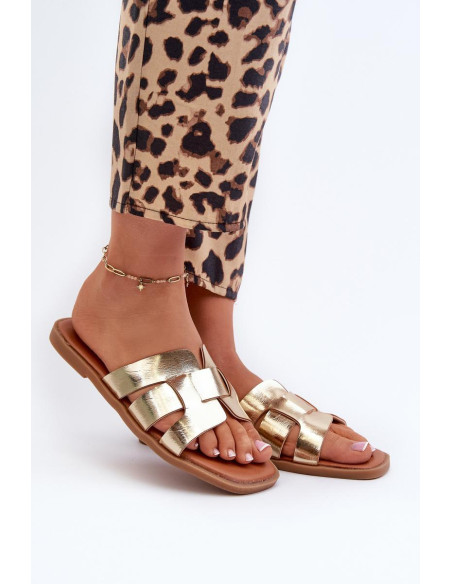 Clacquettes model 198181 Step in style